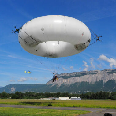 L'aérOnde, un dirigeable biplace à hélium